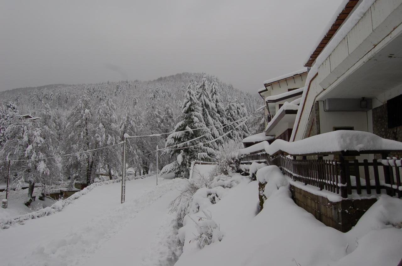 Hotel Lo Sciatore Cotronei Exterior photo
