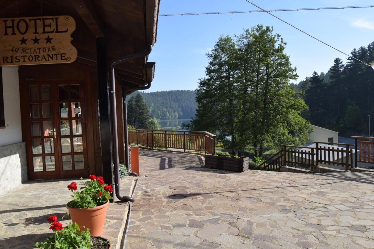 Hotel Lo Sciatore Cotronei Exterior photo